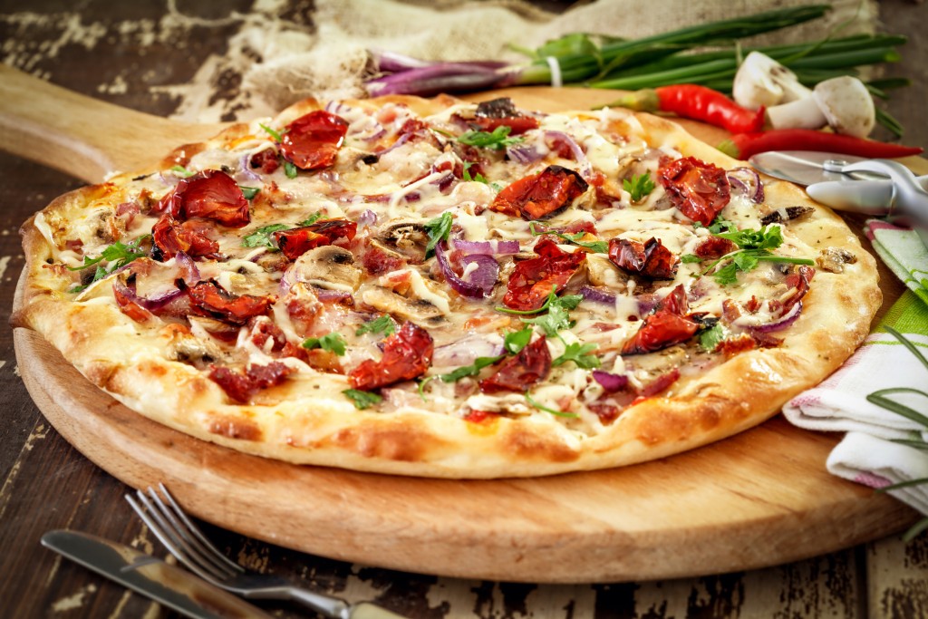 Cucina italiana e preparazione della pizza