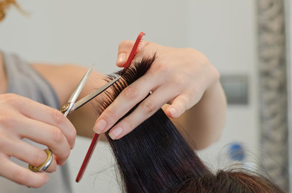 Come Utilizzare Le Forbici Da Sfoltitura Per Capelli Il Blog Di Tenartis